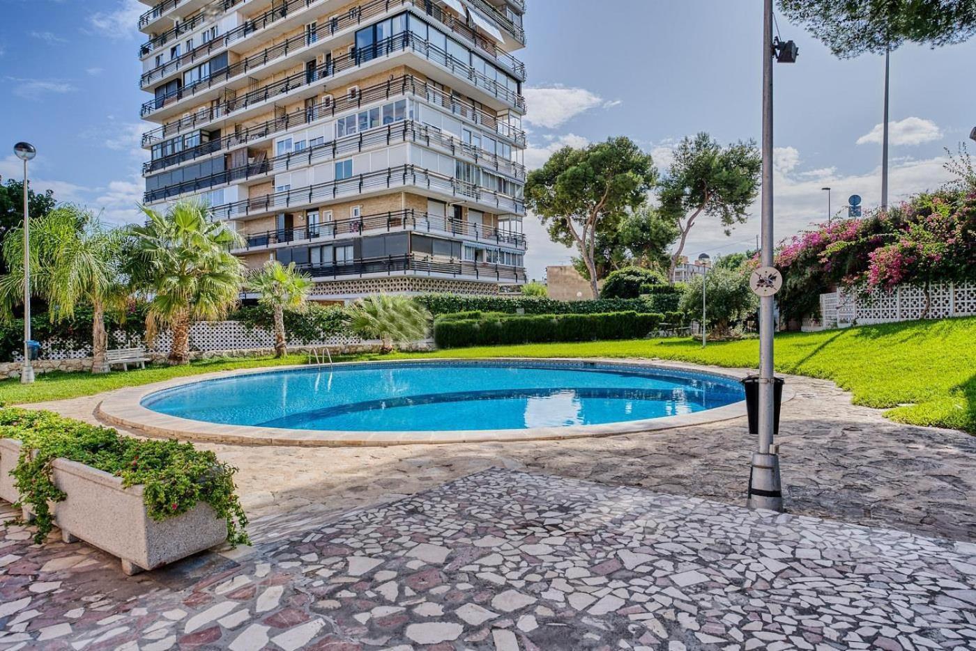 Tyba Deluxe Apartment Alicante Exteriör bild